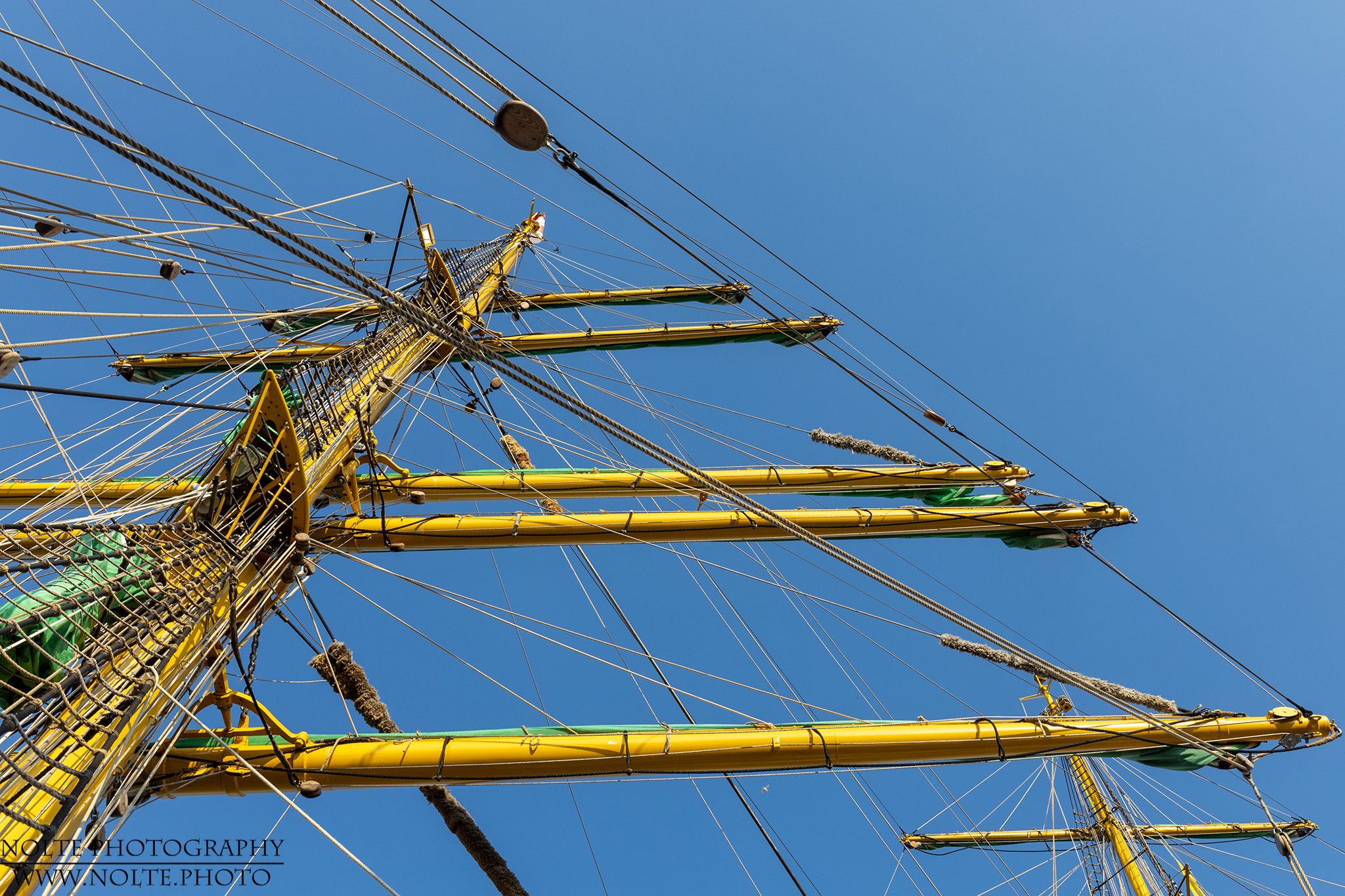 Blick in die Masten der Alex II